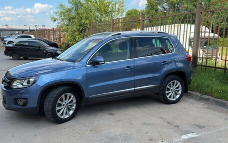 Volkswagen Tiguan I, 2011 год, 850 000 рублей, 2 фотография