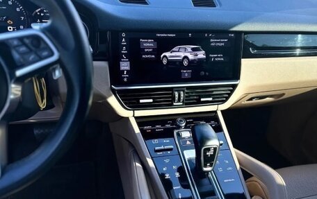 Porsche Cayenne III, 2019 год, 6 000 000 рублей, 7 фотография