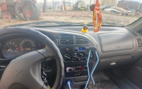 Mitsubishi Colt VI рестайлинг, 1998 год, 90 000 рублей, 4 фотография