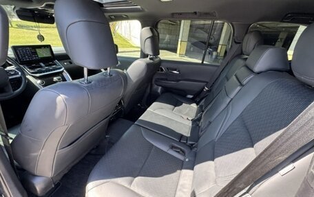 Toyota Land Cruiser, 2021 год, 8 000 000 рублей, 8 фотография