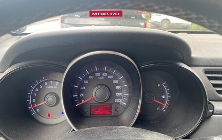 KIA Rio III рестайлинг, 2015 год, 850 000 рублей, 10 фотография