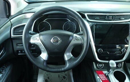 Nissan Murano, 2018 год, 3 049 000 рублей, 13 фотография