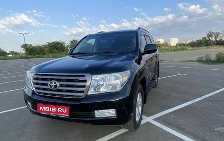 Toyota Land Cruiser 200, 2008 год, 2 455 000 рублей, 1 фотография