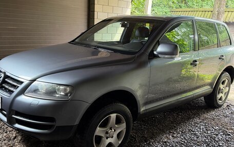 Volkswagen Touareg III, 2005 год, 600 000 рублей, 1 фотография