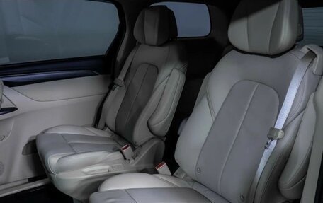 Buick GL8, 2023 год, 6 200 000 рублей, 8 фотография