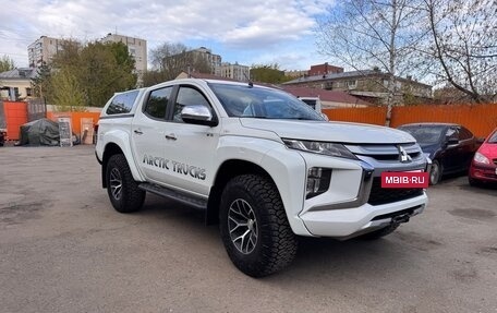 Mitsubishi L200 IV рестайлинг, 2022 год, 4 300 000 рублей, 3 фотография