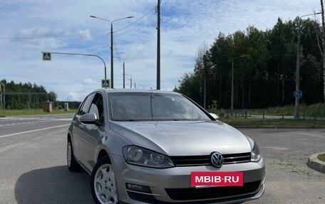 Volkswagen Golf VII, 2013 год, 820 000 рублей, 2 фотография