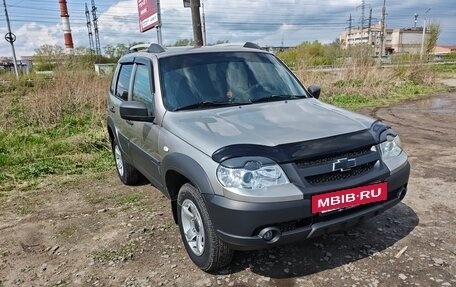 Chevrolet Niva I рестайлинг, 2019 год, 860 000 рублей, 4 фотография