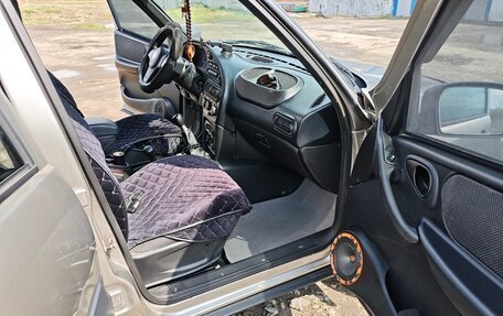 Chevrolet Niva I рестайлинг, 2019 год, 860 000 рублей, 15 фотография
