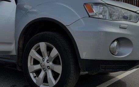 Mitsubishi Outlander III рестайлинг 3, 2010 год, 1 550 000 рублей, 6 фотография
