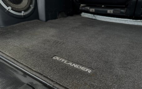 Mitsubishi Outlander III рестайлинг 3, 2010 год, 1 550 000 рублей, 16 фотография