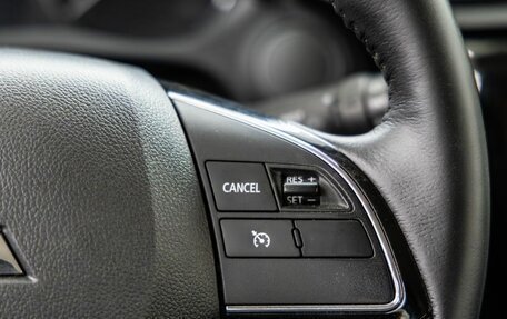 Mitsubishi Outlander III рестайлинг 3, 2019 год, 2 058 000 рублей, 18 фотография