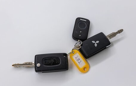 Mitsubishi Outlander III рестайлинг 3, 2019 год, 2 058 000 рублей, 36 фотография