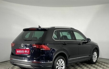 Volkswagen Tiguan II, 2021 год, 2 850 000 рублей, 17 фотография