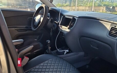 KIA Rio II, 2010 год, 600 000 рублей, 7 фотография