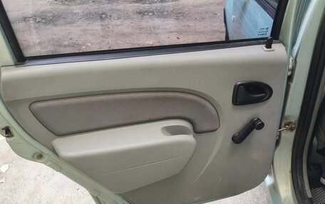 Renault Logan I, 2007 год, 250 000 рублей, 16 фотография