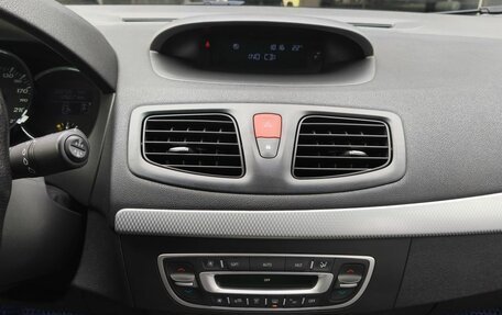 Renault Fluence I, 2011 год, 670 000 рублей, 15 фотография