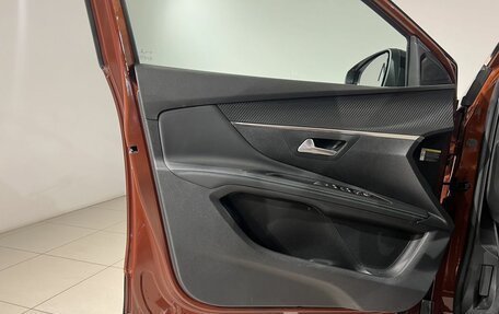 Peugeot 5008 II, 2021 год, 3 290 000 рублей, 15 фотография