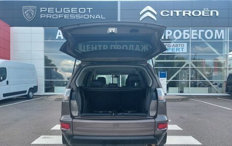 Mitsubishi Outlander III рестайлинг 3, 2010 год, 1 320 000 рублей, 7 фотография