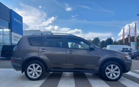 Mitsubishi Outlander III рестайлинг 3, 2010 год, 1 320 000 рублей, 10 фотография