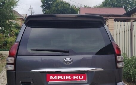 Toyota Land Cruiser Prado 120 рестайлинг, 2005 год, 2 000 000 рублей, 6 фотография