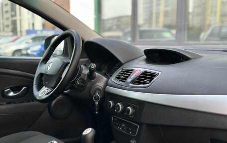 Renault Megane III, 2011 год, 599 000 рублей, 10 фотография