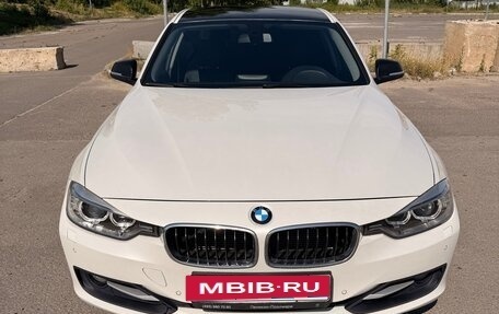 BMW 3 серия, 2013 год, 1 890 000 рублей, 13 фотография