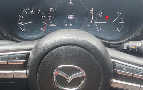 Mazda 3, 2019 год, 1 850 000 рублей, 9 фотография