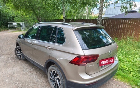 Volkswagen Tiguan II, 2018 год, 2 300 000 рублей, 6 фотография