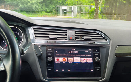 Volkswagen Tiguan II, 2018 год, 2 300 000 рублей, 15 фотография