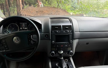 Volkswagen Touareg III, 2005 год, 600 000 рублей, 7 фотография