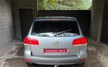 Volkswagen Touareg III, 2005 год, 600 000 рублей, 4 фотография