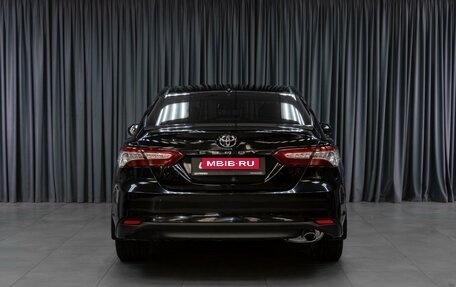 Toyota Camry, 2021 год, 3 099 000 рублей, 4 фотография