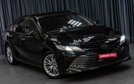 Toyota Camry, 2021 год, 3 099 000 рублей, 6 фотография