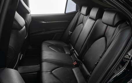 Toyota Camry, 2021 год, 3 099 000 рублей, 15 фотография