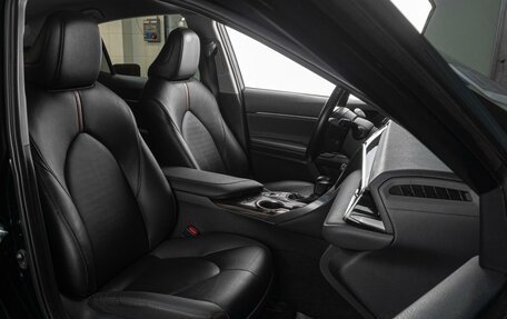 Toyota Camry, 2021 год, 3 099 000 рублей, 14 фотография