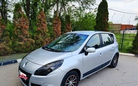 Renault Scenic III, 2010 год, 440 000 рублей, 2 фотография