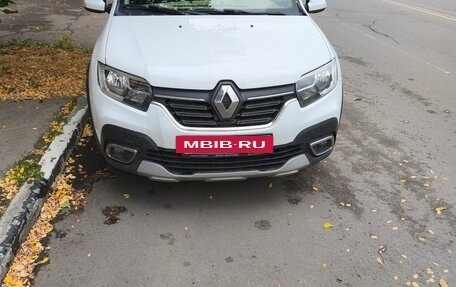 Renault Logan II, 2018 год, 1 100 000 рублей, 6 фотография