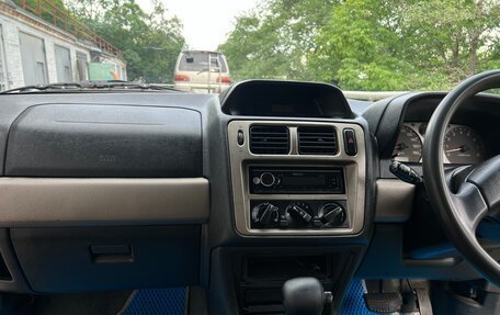 Mitsubishi Pajero iO, 1998 год, 490 000 рублей, 9 фотография