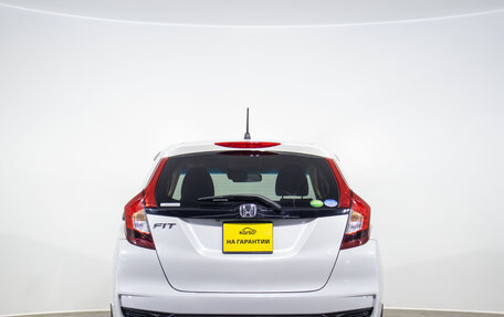 Honda Fit III, 2019 год, 1 299 000 рублей, 6 фотография