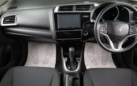 Honda Fit III, 2019 год, 1 299 000 рублей, 8 фотография