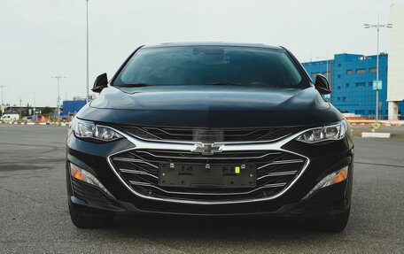 Chevrolet Malibu IX, 2023 год, 1 650 333 рублей, 2 фотография