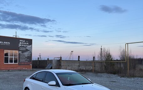 Chevrolet Cruze II, 2012 год, 605 000 рублей, 5 фотография