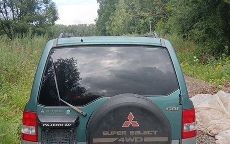 Mitsubishi Pajero iO, 1999 год, 320 000 рублей, 3 фотография