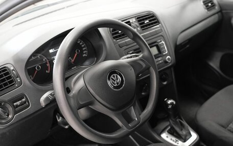 Volkswagen Polo VI (EU Market), 2018 год, 1 049 000 рублей, 13 фотография