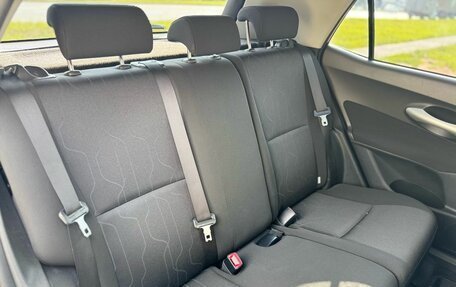 Toyota Auris II, 2010 год, 899 000 рублей, 11 фотография