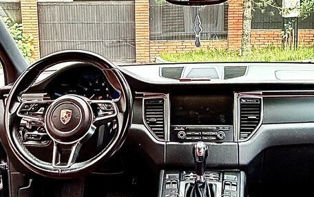 Porsche Macan I рестайлинг, 2018 год, 4 000 000 рублей, 13 фотография