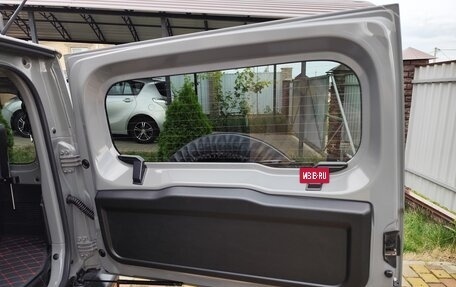 Suzuki Jimny, 2020 год, 1 900 000 рублей, 11 фотография