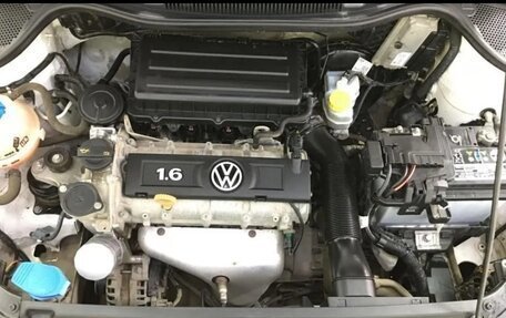 Volkswagen Polo VI (EU Market), 2011 год, 700 000 рублей, 22 фотография