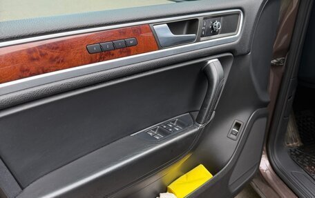 Volkswagen Touareg III, 2012 год, 1 950 000 рублей, 17 фотография